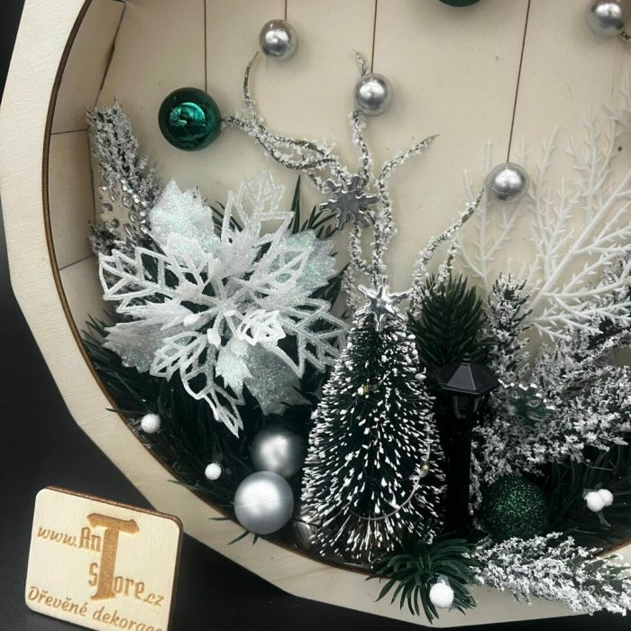 Vánoční kruh se světýlky - Zelený zeleny-tma-2-e1725970624632