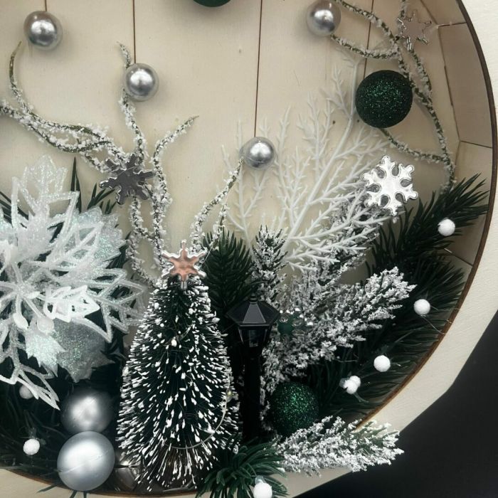 Vánoční kruh se světýlky - Zelený zeleny-tma-3-e1725970643636