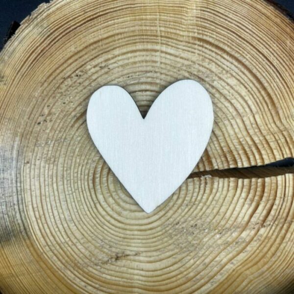 Dřevěný výřez – Srdce T1