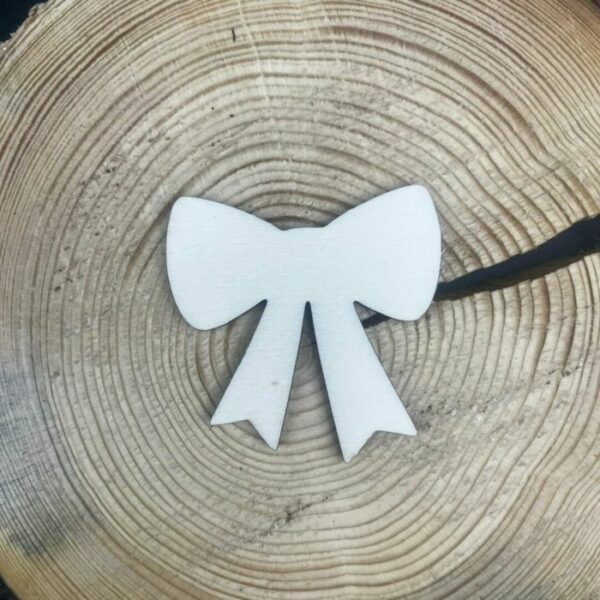 Dřevěný výřez – Mašle T11