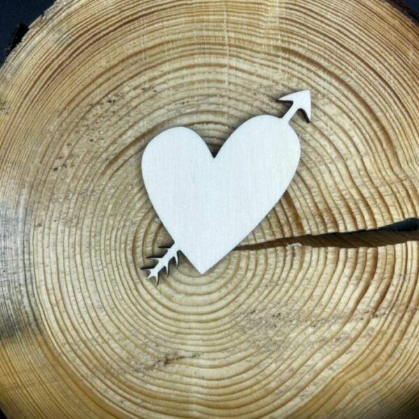 Dřevěný výřez – Srdce T4