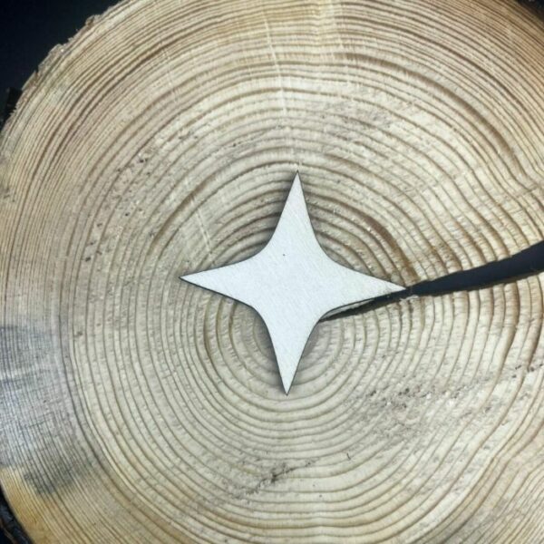 Dřevěný výřez – Hvězda T7