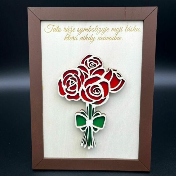 Dřevěný rámeček s růží a citátem