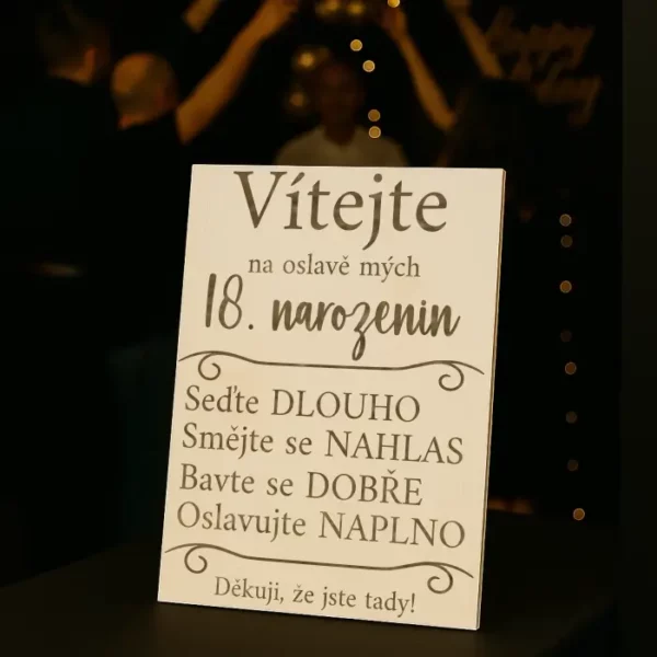 Dřevěná uvítací cedule na narozeniny - 18