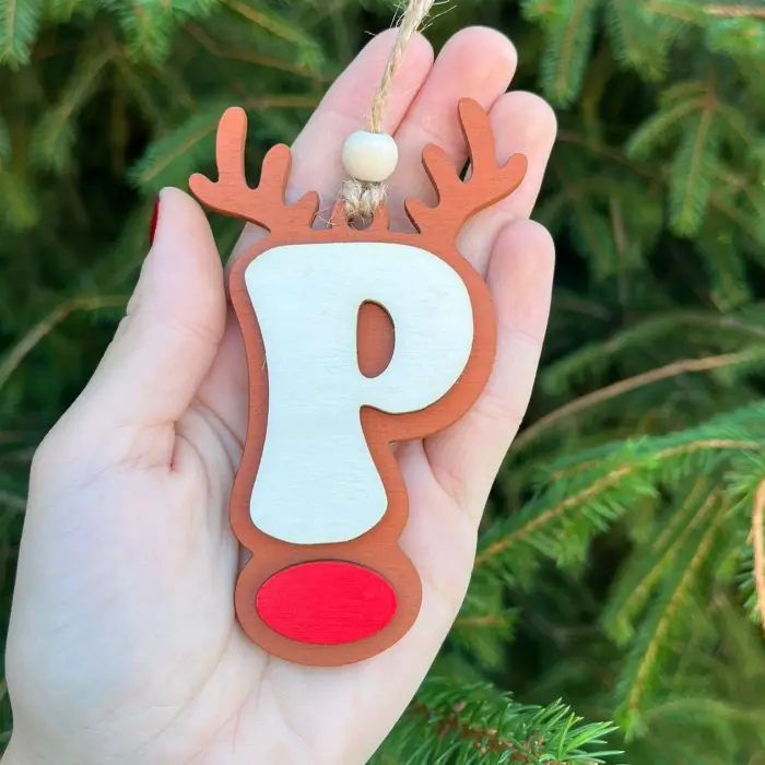 Dřevěné Vánoční písmenko - P Dřevěné Vánoční písmenko - P