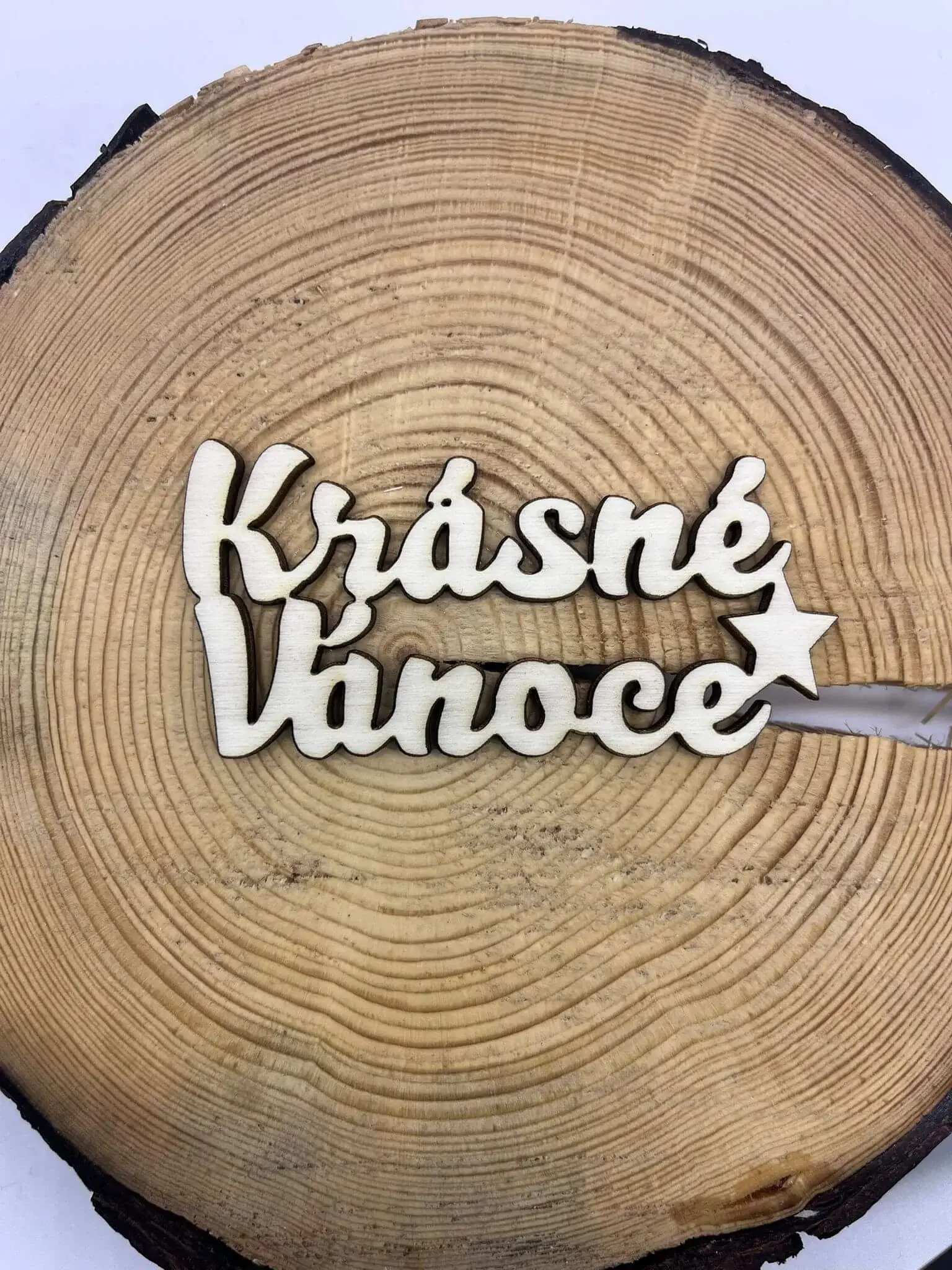 Dřevěný nápis - Krásné Vánoce Dřevěný nápis - Krásné Vánoce