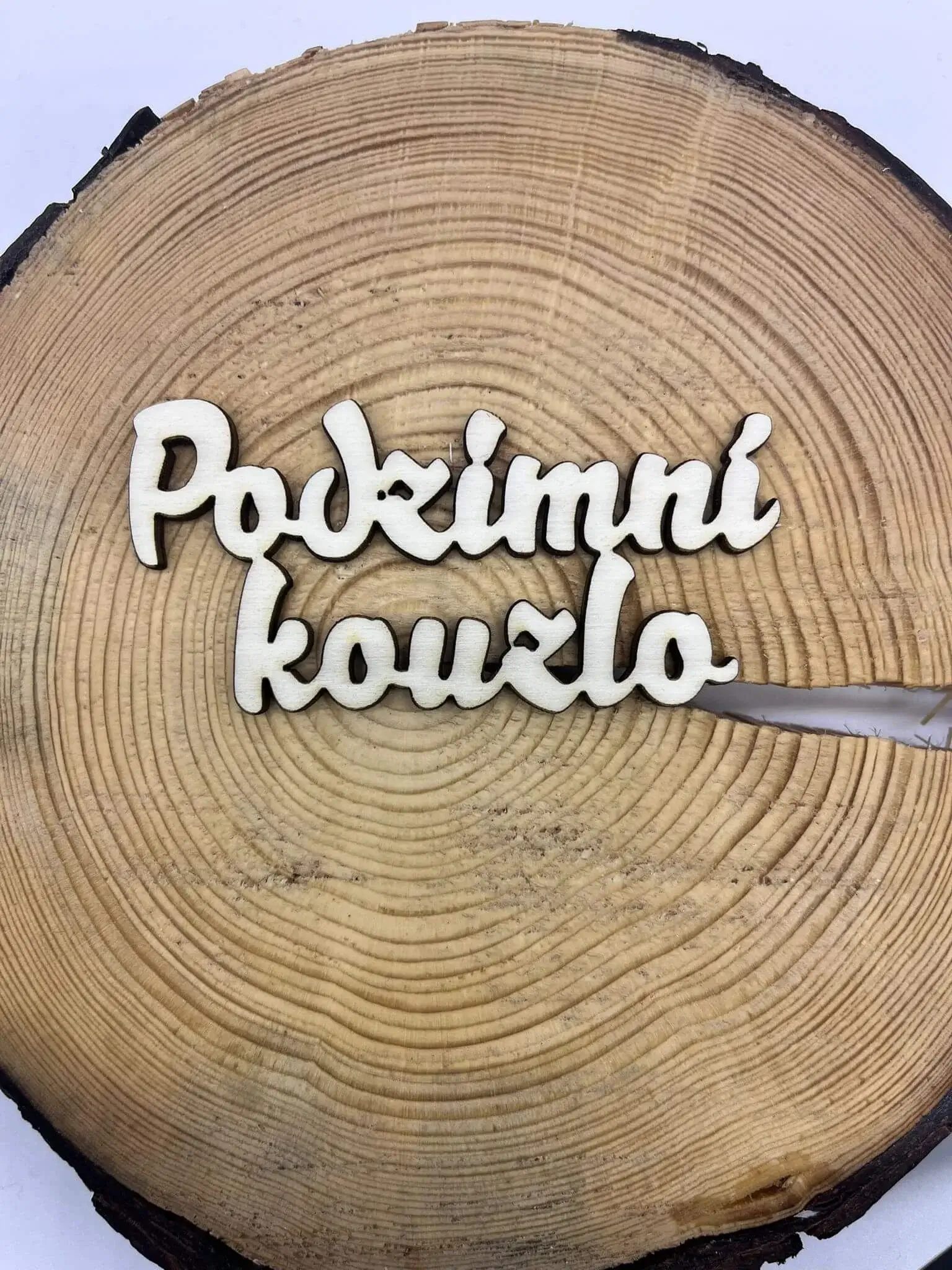 Dřevěný nápis -Podzimní kouzlo Dřevěný nápis -Podzimní kouzlo